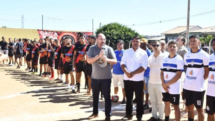 Prefeito anuncia investimento de R$ 3,3 milhões para modernização do campo do Raspadão no Cidade Aracy