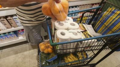 Tarifaço pode reduzir inflação de alimentos no Brasil, diz ministro