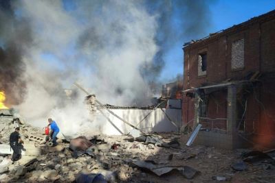 Ataques russos deixam quatro mortos e dezenas de feridos na Ucrânia