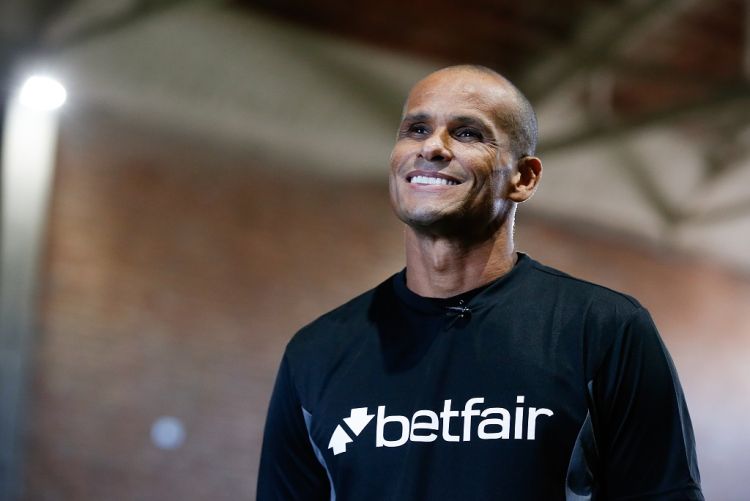 Rivaldo: &quot;A Seleção Brasileira é a favorita para vencer as Eliminatórias&quot;