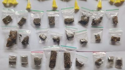 Guarda apreende quase 90 porções de drogas após perseguição em Ibaté