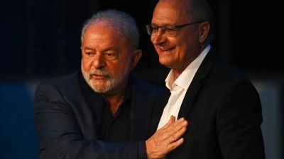 Lula confirma Alckmin como vice na disputa deste ano
