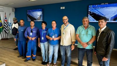 Servidores da ETE recebem homenagem pelo tempo de serviço no SAAE