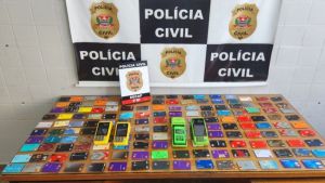 Golpe da maquininha: homem é preso com 251 cartões bancários em SP