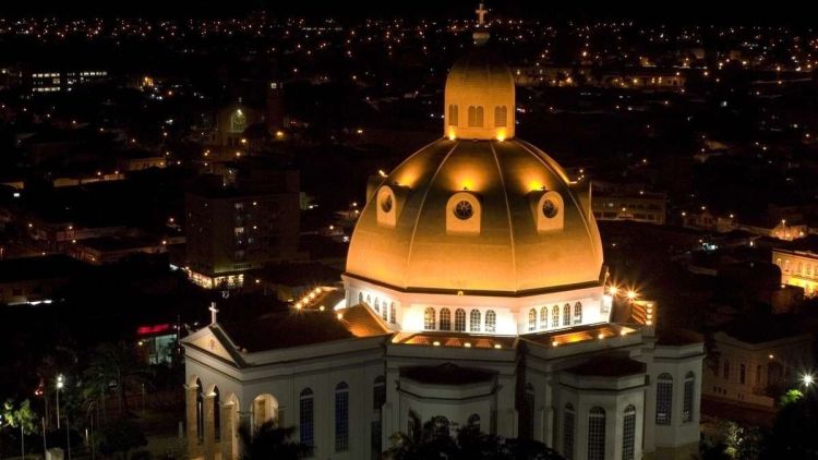 São Carlos: paróquias celebram a Paixão e Morte de Cristo em comunhão com todo o Mundo