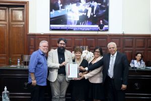 Câmara Municipal entregou Prêmio Santo Dias ao Padre João Victor Bulle