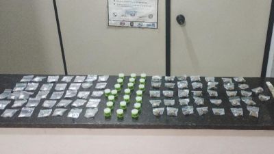 Suspeito tenta escapar da ROCAM, mas acaba preso com drogas em São Carlos