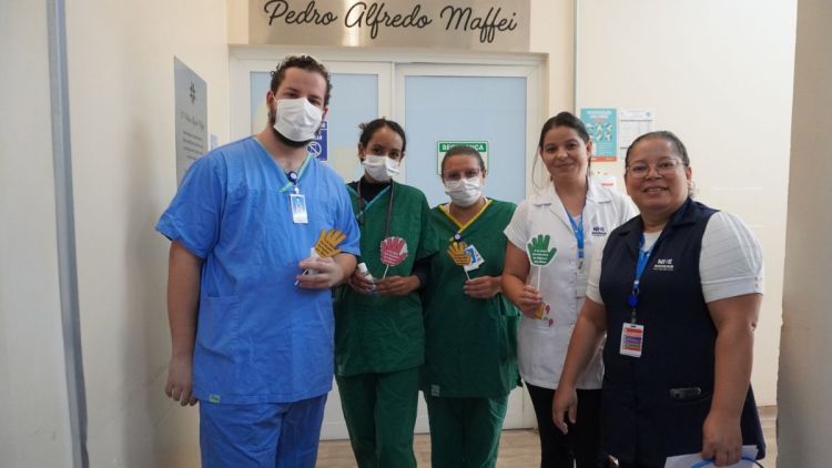 Santa Casa realiza ação no Dia Mundial da Higiene das Mãos