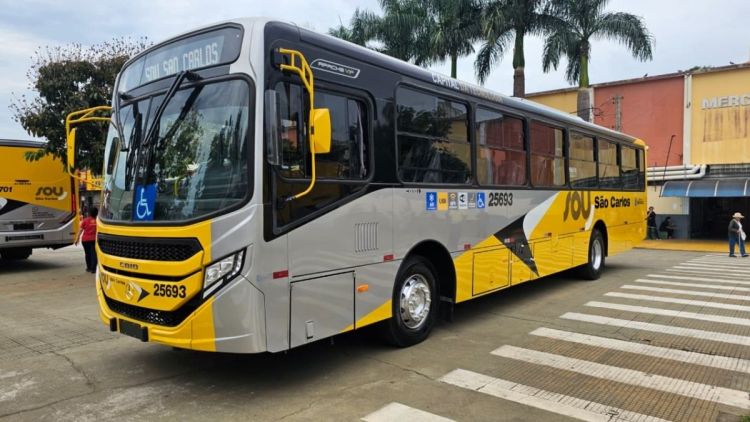Linhas extras de ônibus serão disponibilizadas durante horário estendido do comércio