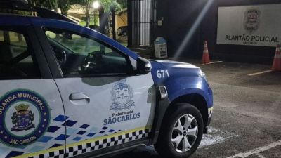 Abordagem a carro suspeito termina com captura de foragido em São Carlos