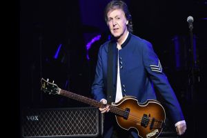 Baixo de Paul McCartney desaparecido há 52 anos é encontrado