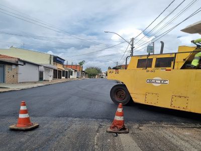 Rua Domingos Diegues no Santa Felícia é recapeada