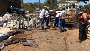 Operação conjunta interdita depósitos de sucata e recupera grades furtadas do Saae em São Carlos