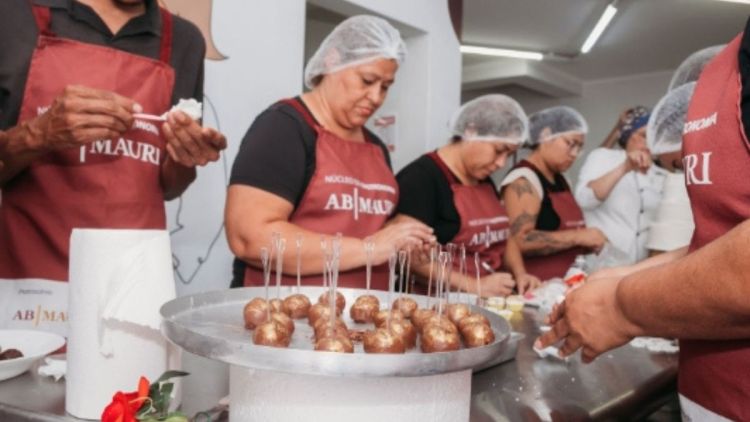 Continuam abertas as inscrições para curso gratuito em cozinha brasileira para jovens de 16 a 24 anos em Sorocaba