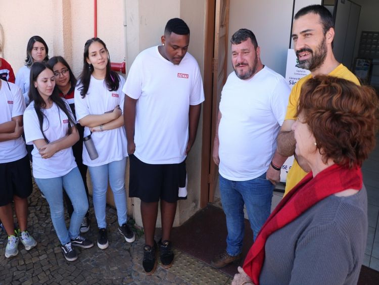 Alunos do SESI 407 participaram do projeto Visite a Câmara