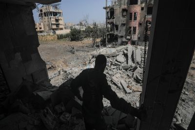 Hamas &quot;pede desculpa&quot; à população de Gaza pelo sofrimento pela guerra