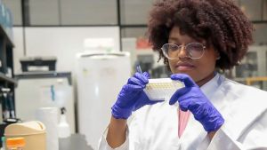 Levantamento da Universidade de Stanford aponta 284 pesquisadores da USP entre os mais citados do mundo – Nove são do Instituto de Física de São Carlos (USP)