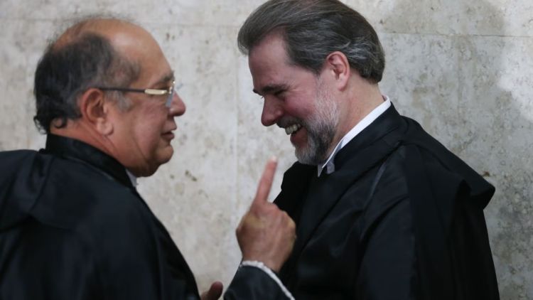 Decisão de Gilmar Mendes barra acesso a dados de empresa ligada a Dias Toffoli e gera controvérsia no STF