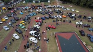 Ibaté celebra 132 anos com sucesso do 1º encontro de carros antigos  com mais de 170 veículos expostos