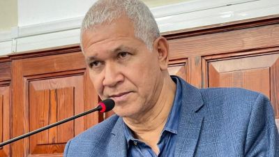 Lucão Fernandes propõe Semana Municipal da Conscientização do Uso da Internet para Crianças e Jovens em São Carlos