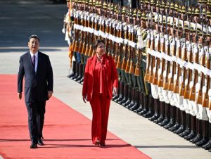 Presidente chinês se diz disposto a iniciar negociações de livre comércio com Honduras