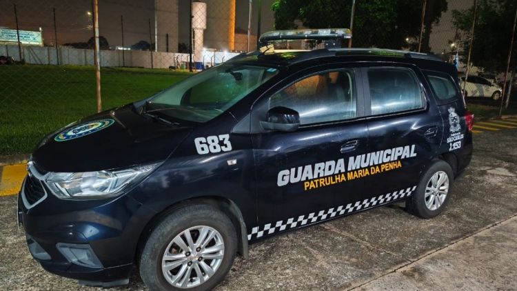 Patrulha Maria da Penha detém homem após invasão e agressão contra mulher em São Carlos