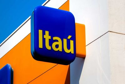 Itaú acusa ex-diretor de conflito de interesses na contratação de pareceres