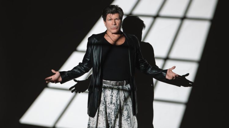 Paulo Ricardo celebra 40 anos de carreira em grande show na Vibra São Paulo