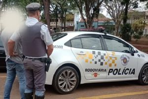 PM Rodoviária de Quadra prende homem acusado de cometer homicídio no Paraná