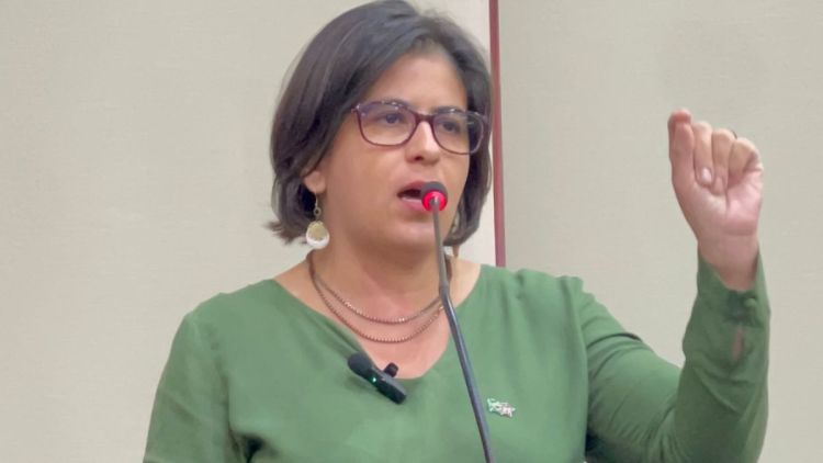 Vereadora Raquel Auxiliadora cobra execução da Lei de Proteção aos Órfãos do Feminicídio em São Carlos