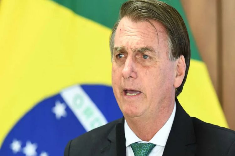 Bolsonaro diz ter zero preocupação sobre denúncia e afirma ter votos para anistia ao 8/1