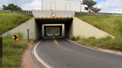Interdição no pontilhão da Washington Luís altera trânsito e transporte coletivo em São Carlos
