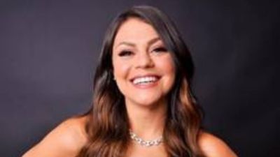 Bruna Louise apresenta o show “Meus 15 Anos” em São Carlos (SP) no dia 19 de março