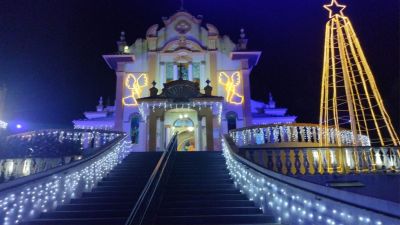 Natal iluminado acontece no Santuário da Babilônia