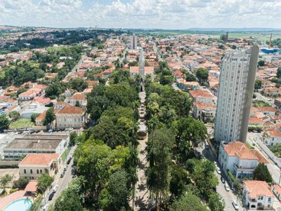 Mococa: cidade e empresa completam mais um ano de história