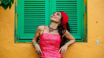Renata Rosa celebra 25 anos de carreira em show no Sesc São Carlos