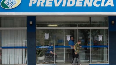 Governo destina R$ 547 milhões para ressarcir beneficiários do INSS