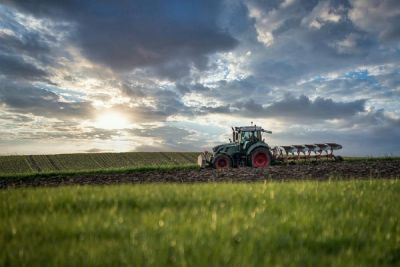 Governo de SP bate recorde de quase meio bilhão em crédito para o agro em 2023 e 2024