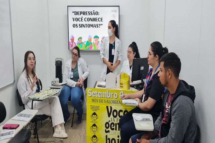 Santa Casa realiza roda de conversa com acompanhantes de pacientes em alusão ao Setembro Amarelo, mês de valorização da vida