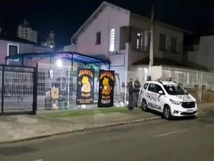 Evento acaba com 3 mortes e dois feridos no Centro de São Carlos