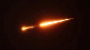 Irã ataca Israel, Kuwait e Bahrein após ameaça dos EUA e tensão dispara