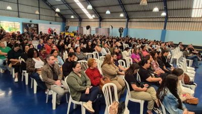 Prefeitura de Ibaté promove formação para professores sobre práticas docentes antirracistas e promoção da igualdade racial