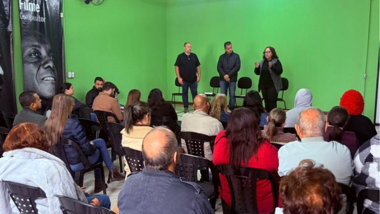 Conselho Municipal de Assistência Social empossa novos conselheiros e realiza primeira reunião ordinária