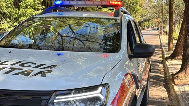 Abordagem da ROCAM termina com captura de procurado no Prolongamento do Jardim Medeiros