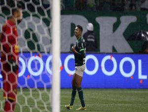 Rony garante classificação do Palmeiras para as semis do Paulista