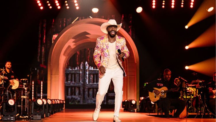 Alexandre Pires confirma show em São Paulo com participações de Thiaguinho e Maiara e Maraísa