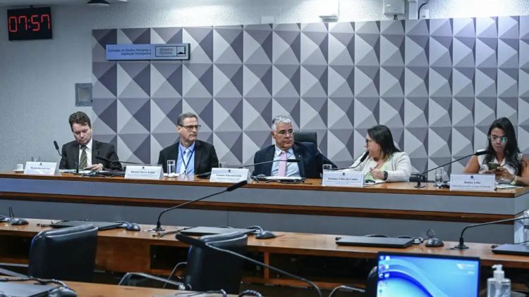 Defensores pedem regras mais rígidas para publicidade das bets