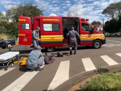 Acidente entre duas motos deixa motociclistas feridos