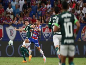 Palmeiras perde do Fortaleza, mas garante classificação às quartas de final da Copa do Brasil