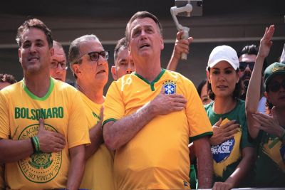 PF vê Bolsonaro reforçar investigação sobre golpe; petistas rechaçam anistia